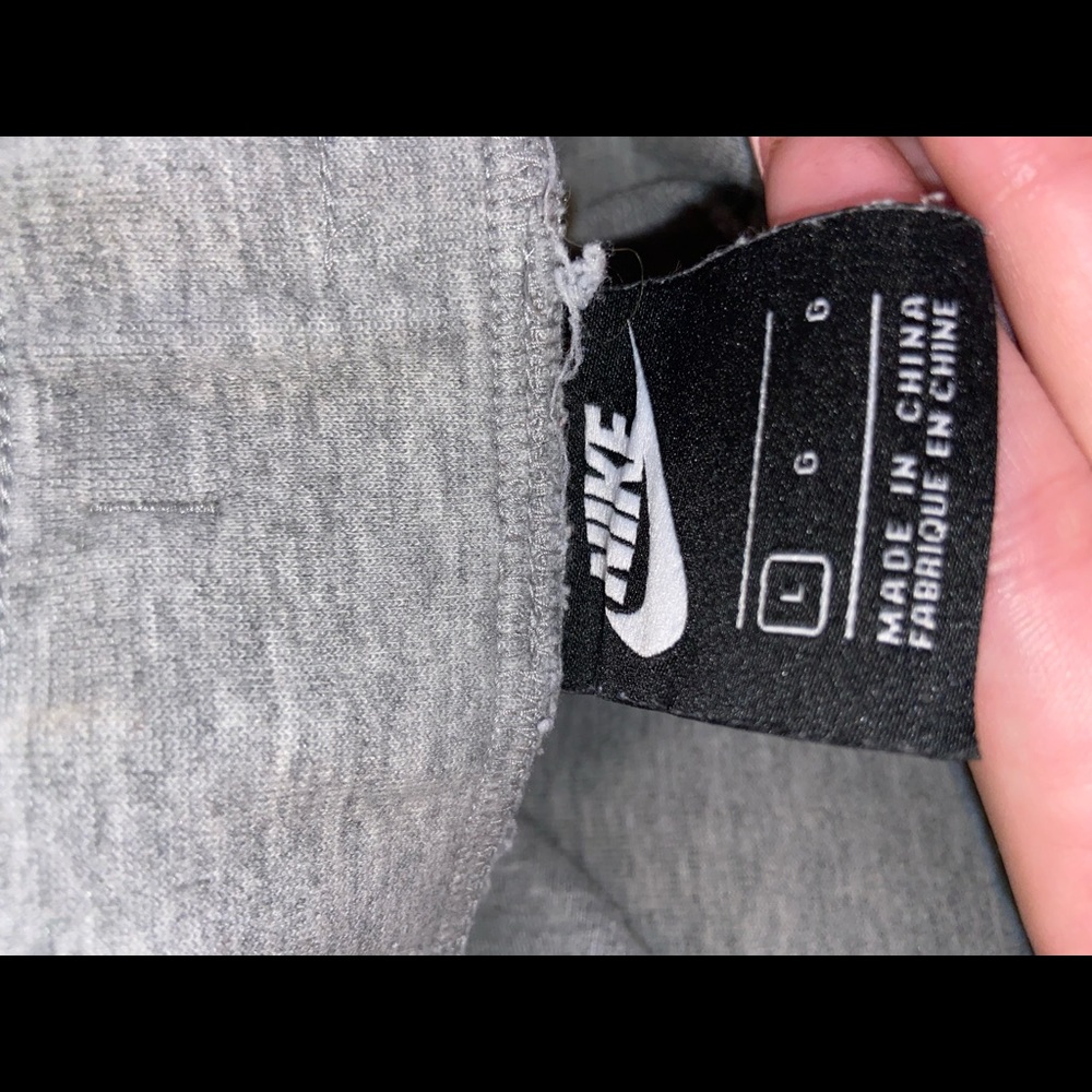 Nike Sweat Pants - Picture 7 of 7